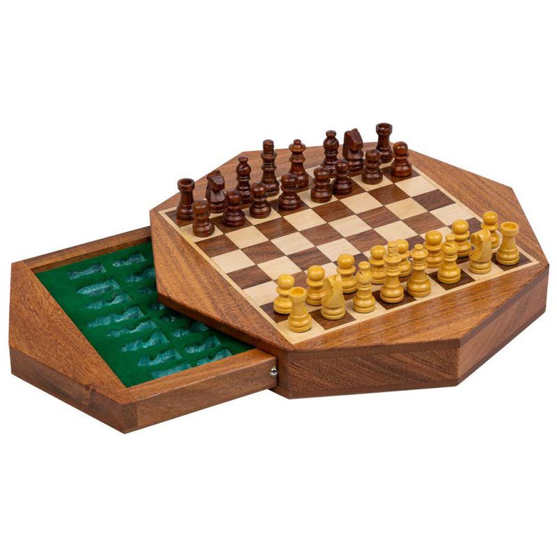 MAGNETIC CHESS WITH DRAWER FOR BROWN WOODEN PIECES