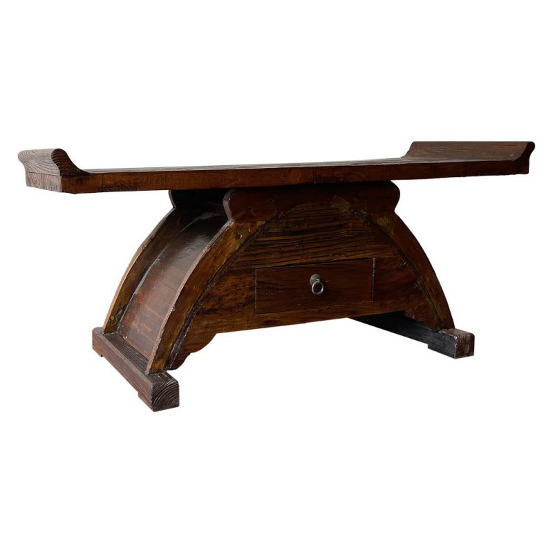 Mueble bajo de madera acabado artesanal marron